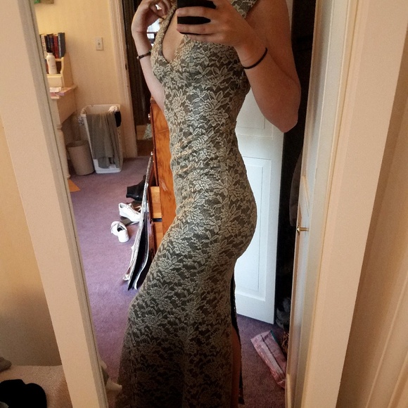 Allen Schwartz Gold Lace Dress - Picture 5 of 7